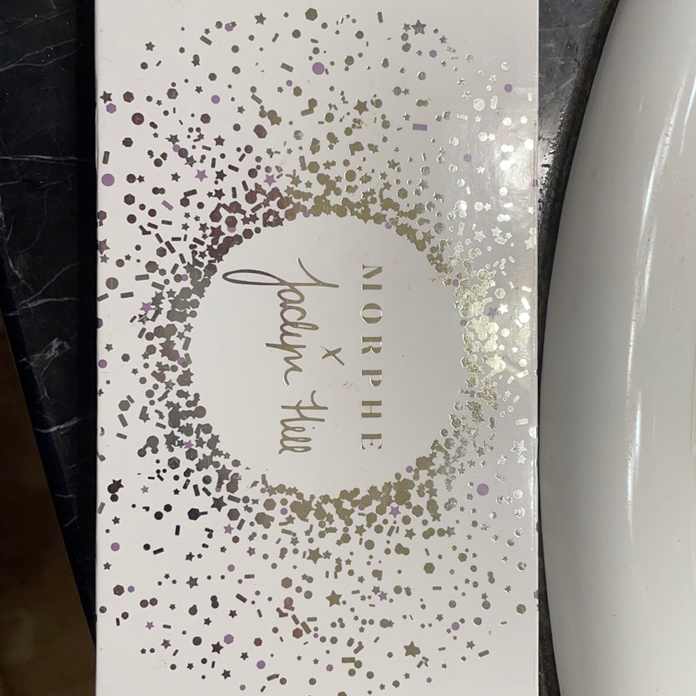 Jaclyn Hill x Morphe eyeshadow palette